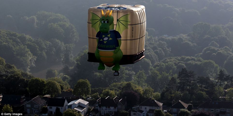 Picture 9 of The world's largest balloon balloon festival