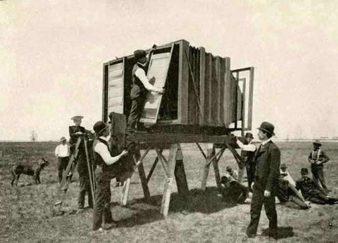 Picture 5 of The world's largest camera was created ... just to capture a panorama of a train