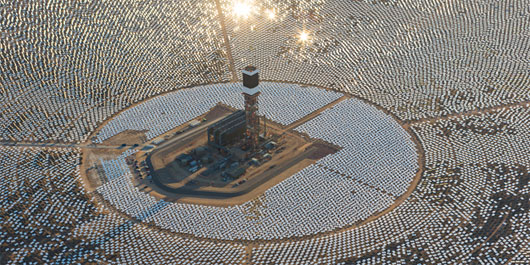 The Worlds Largest Solar Power Plant Comes Into Operation