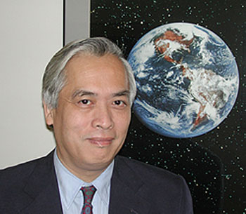 Picture 1 of The world's leading astronomer about Vietnam presents