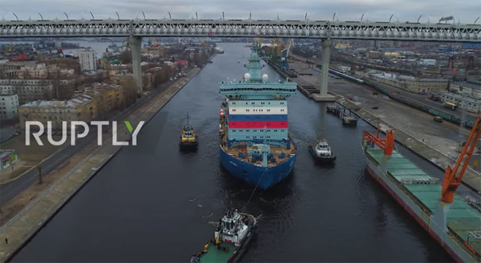 Picture 1 of The world's most powerful icebreaker started testing at sea