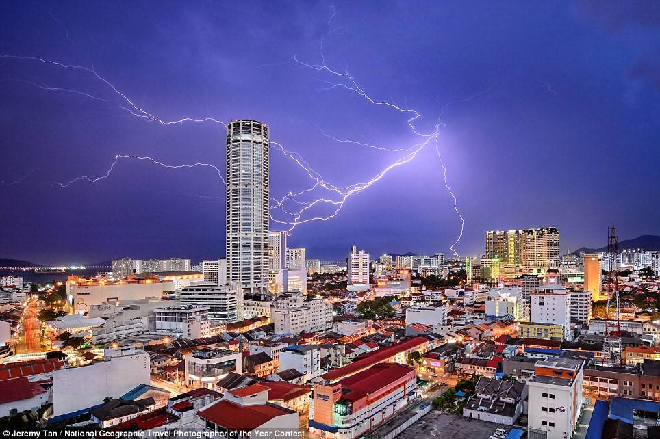 Picture 2 of The world's most spectacular travel photos in 2016
