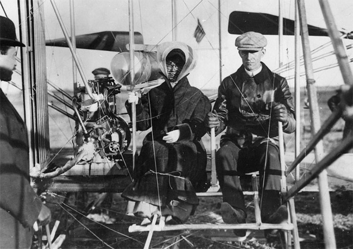 Picture 17 of The Wright brothers' first flights