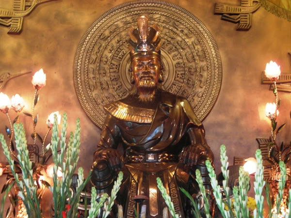 Picture 3 of There are 18 kings of Hung kings, so which March 10 is the king's death anniversary?