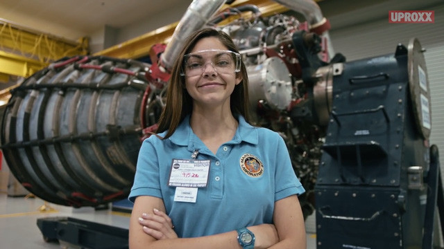 Picture 1 of This 15-year-old girl will most likely be the first to set foot on Mars
