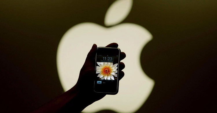 Picture 2 of This day 10 years ago, iPhone was born