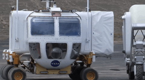 Picture 10 of This is a 6.5-ton car that NASA will use to travel on Mars