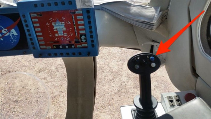 Picture 12 of This is a 6.5-ton car that NASA will use to travel on Mars