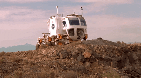 Picture 8 of This is a 6.5-ton car that NASA will use to travel on Mars