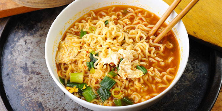 Picture 2 of This is what happens to the body when you eat instant noodles throughout the week