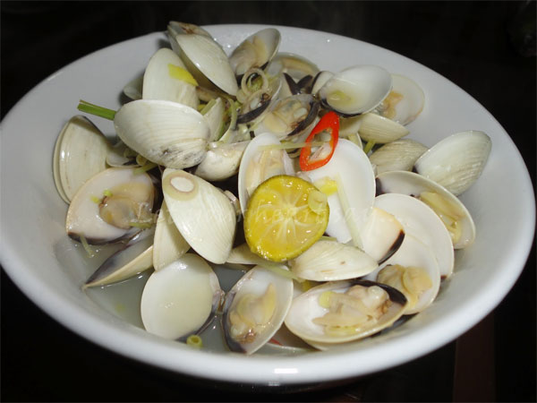 Picture 1 of Those who do not eat clams?