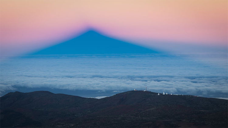 Picture 6 of 'Three diamonds in the sky' won the scientific prize 2018