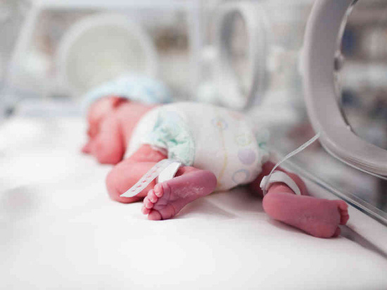 Picture 1 of To help the brain of premature babies develop normally