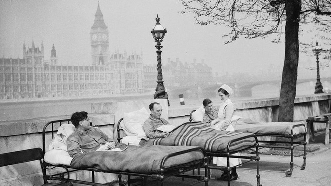 Picture 2 of To know how horrible the antibiotic scenario is, go back to the past