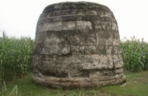 Picture 4 of To Ma Lat: The only female bow who is respected by the royal family, dies and has an emperor to mourn