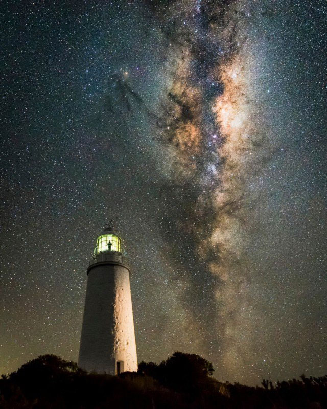 Picture 7 of Top 10 astronomical photos of 2018