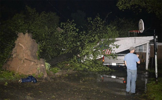 Picture 1 of Tornadoes caused heavy damage in the United States, 17 people were killed