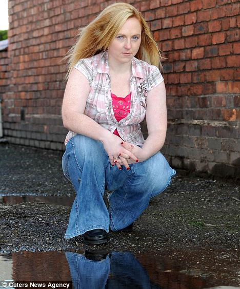 Picture 3 of Tragically, the young girl keeps bathing