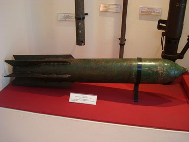 Picture 3 of Tran Dai Nghia - Vietnam 'king' of weapons