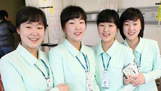 Picture 4 of True stories about twins