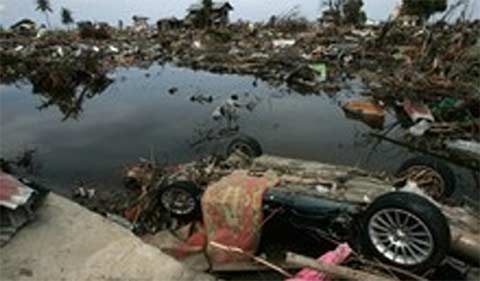Picture 2 of Tsunami in Indonesia: 600 people died, missing