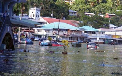 Picture 2 of Tsunami kills 34 people in the Pacific Ocean