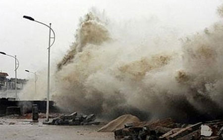 Picture 1 of Tsunami only takes about 2 hours to attack the Central Coast