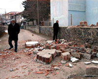 Picture 1 of Turkey shook because of the earthquake