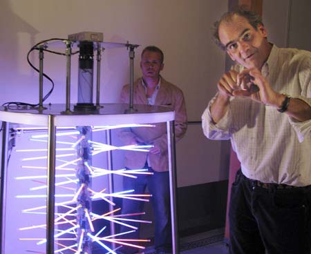 Picture 2 of Turn algae into cheap fuels
