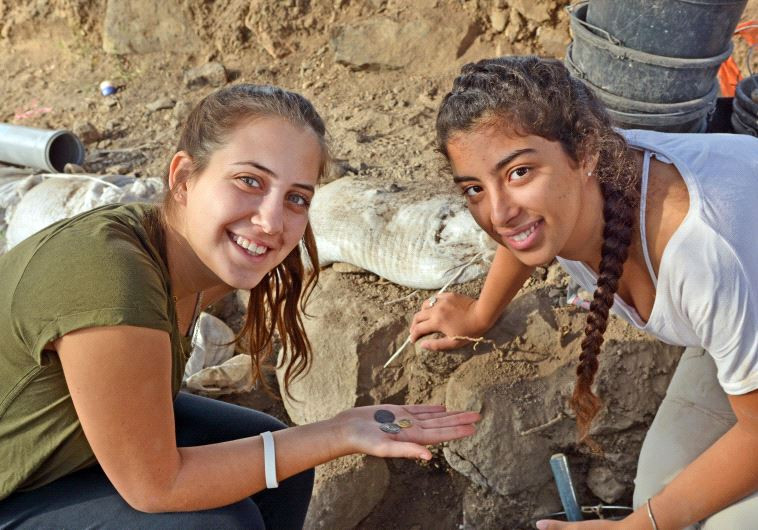 Picture 1 of Two girls find a 1200-year-old coin