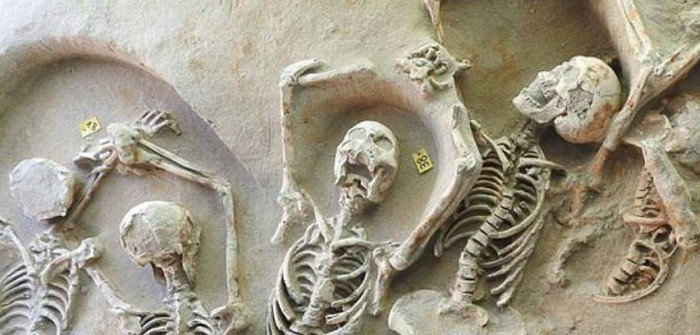 Picture 1 of Two mass graves have been excavated in Greece