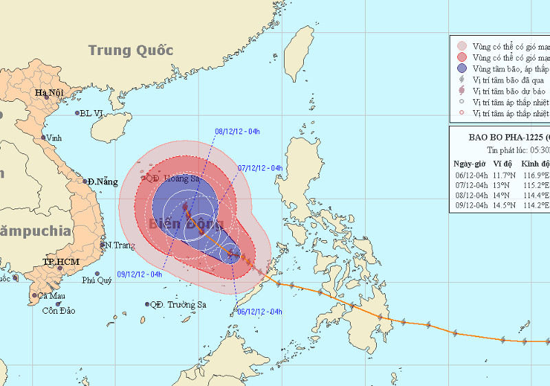 Picture 1 of Typhoon Bopha is only 300km away from Trường Sa