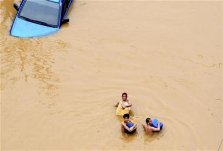Picture 13 of Typhoons and floods devastated the Philippine capital