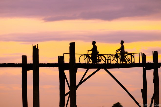 Picture 16 of U Bein - The oldest and longest wooden bridge in the world