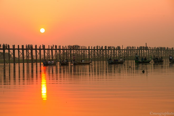 Picture 19 of U Bein - The oldest and longest wooden bridge in the world