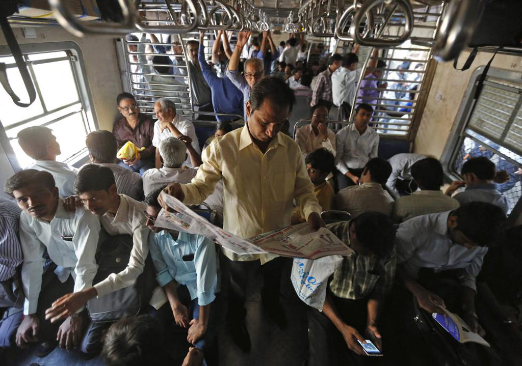 Picture 8 of Unexpected record on overloaded wagons in India