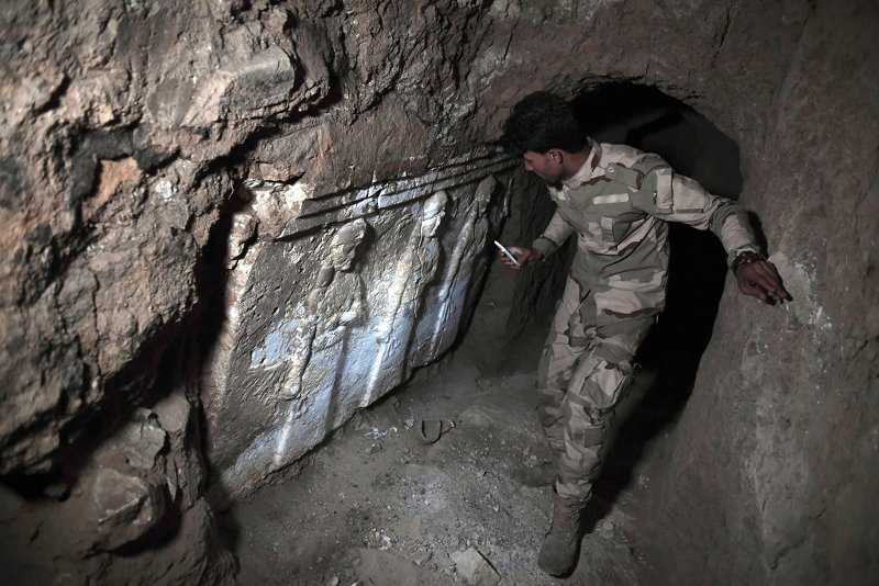 Unexpectedly Discovered The 2,600-year-old Palace Under The Tomb Of The ...