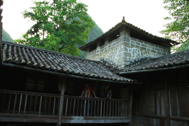 Picture 19 of Unique architecture of the Cat mansion