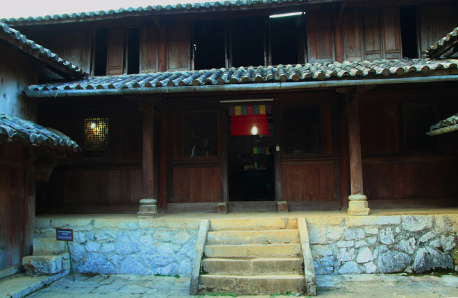 Picture 7 of Unique architecture of the Cat mansion