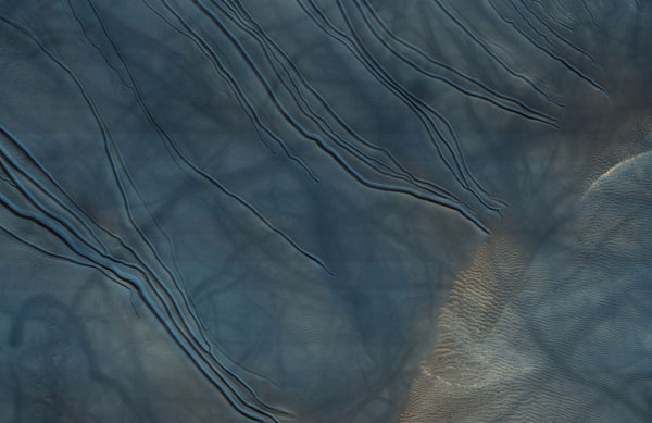 Picture 2 of Unique, beautiful, little-known photo angles about the red planet