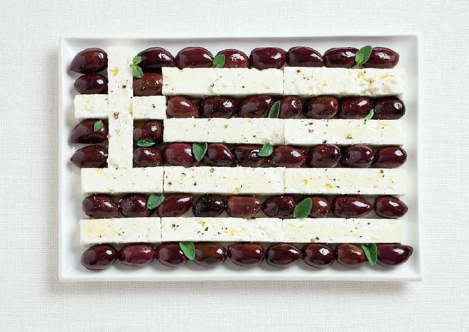 Picture 5 of Unique flags made from traditional dishes