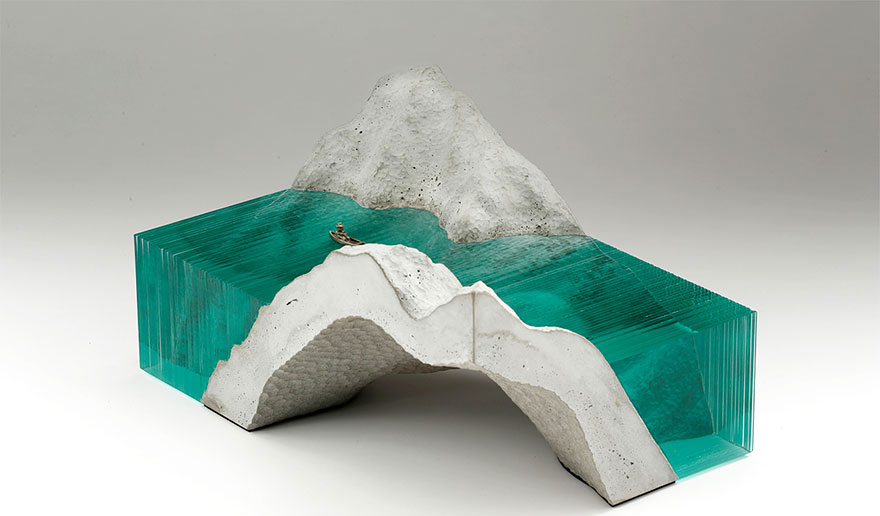 Picture 11 of Unique glass sculpture art on ocean waves