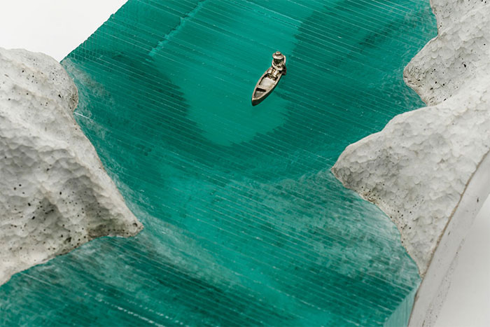 Picture 5 of Unique glass sculpture art on ocean waves
