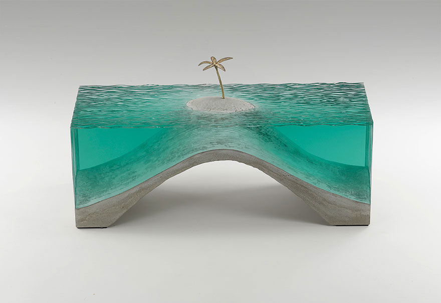 Picture 7 of Unique glass sculpture art on ocean waves