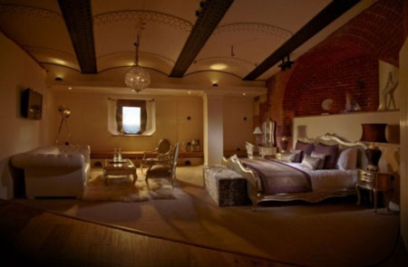 Picture 10 of Unique hotel 'fort' between the ocean