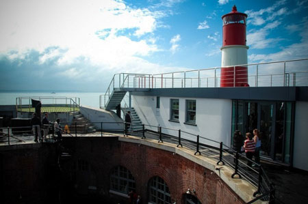 Picture 4 of Unique hotel 'fort' between the ocean