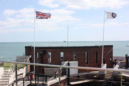 Picture 5 of Unique hotel 'fort' between the ocean