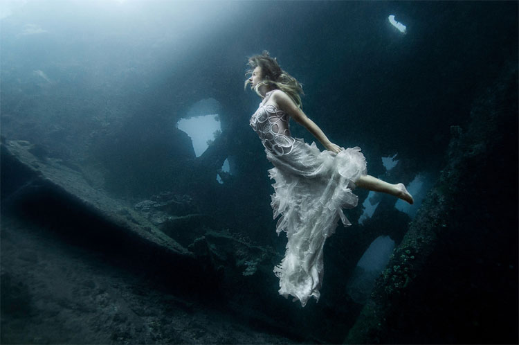 Picture 8 of Unique mermaid photo set
