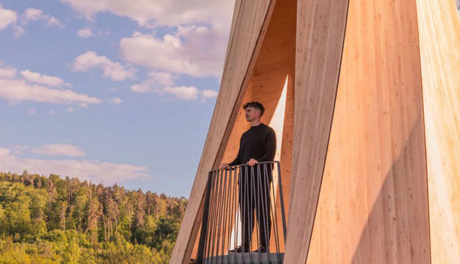 Picture 10 of Unique spiral tower made of wood in the world first