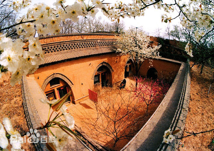 Picture 14 of Unique underground village in China